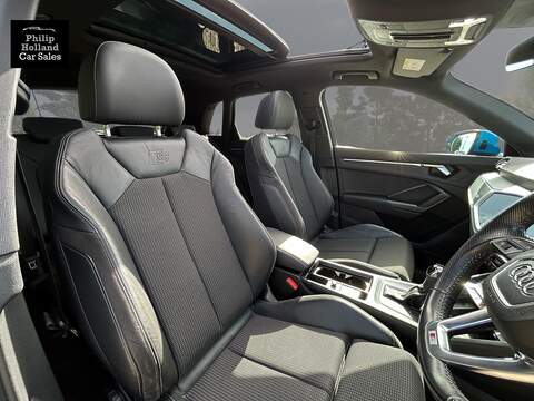 Audi Q3 TDI S line - U10069