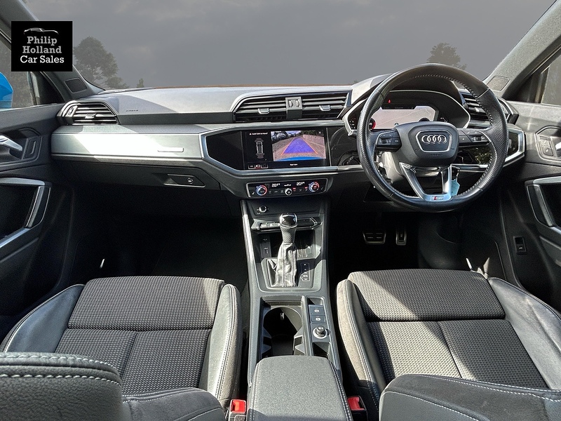 Audi Q3 TDI S line - U10069