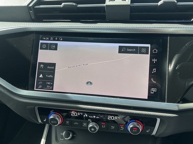 Audi Q3 TDI S line - U10069