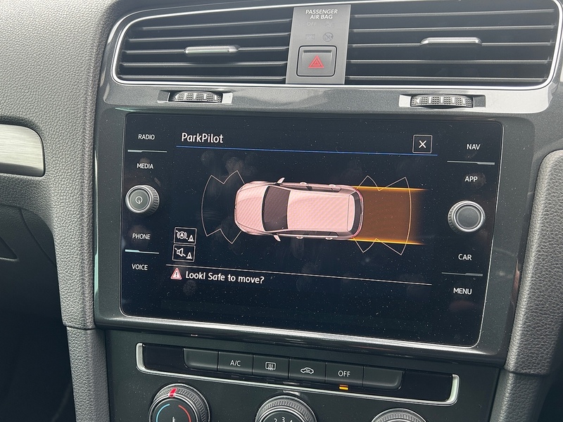 Volkswagen Golf TDI Match - U10070