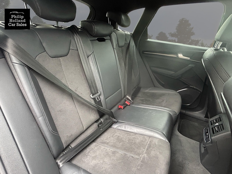 Audi Q5 TDI Black Edition - U10076