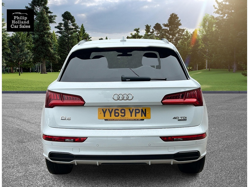 Audi Q5 TDI Black Edition - U10076