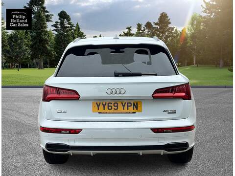 Audi Q5 TDI Black Edition - U10076