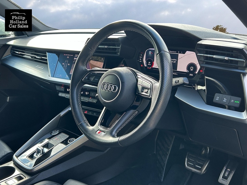 Audi A3 TDI S line - U10084