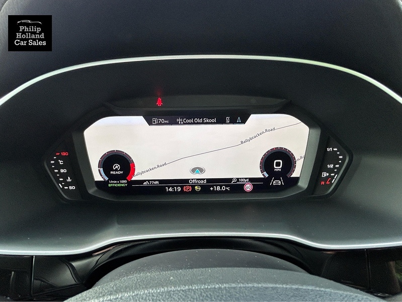 Audi Q3 TFSI CoD Technik - U10085