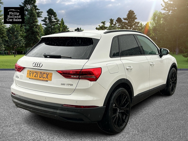 Audi Q3 TFSI CoD Technik - U10085