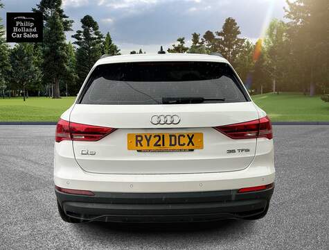 Audi Q3 TFSI CoD Technik - U10085