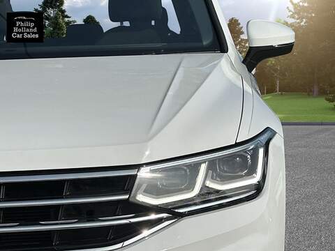 Volkswagen Tiguan TDI Elegance - U10092