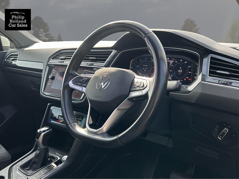 Volkswagen Tiguan TDI Elegance - U10092