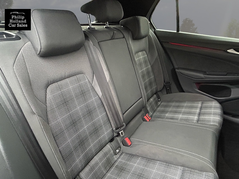Volkswagen Golf TDI GTD - U10094