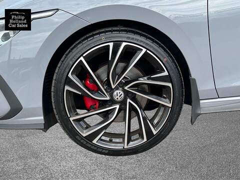 Volkswagen Golf TDI GTD - U10094