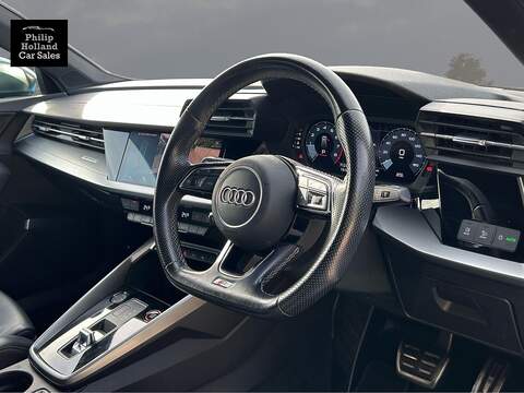 Audi S3 TFSI - U10105