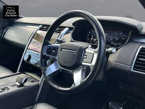 Land Rover Discovery D300 MHEV R-Dynamic SE - U10108
