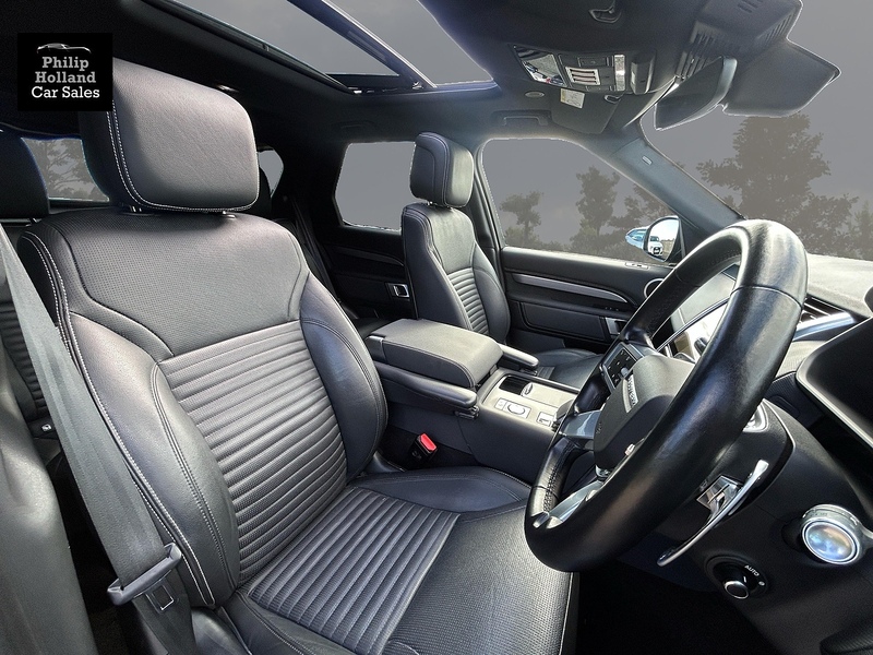 Land Rover Discovery D300 MHEV R-Dynamic SE - U10108