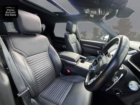 Land Rover Discovery D300 MHEV R-Dynamic SE - U10108