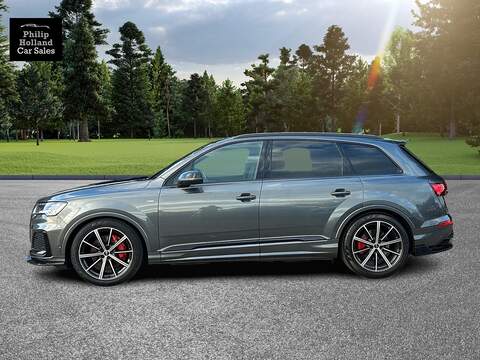 Audi Q7 TDI V6 Black Edition - U10110