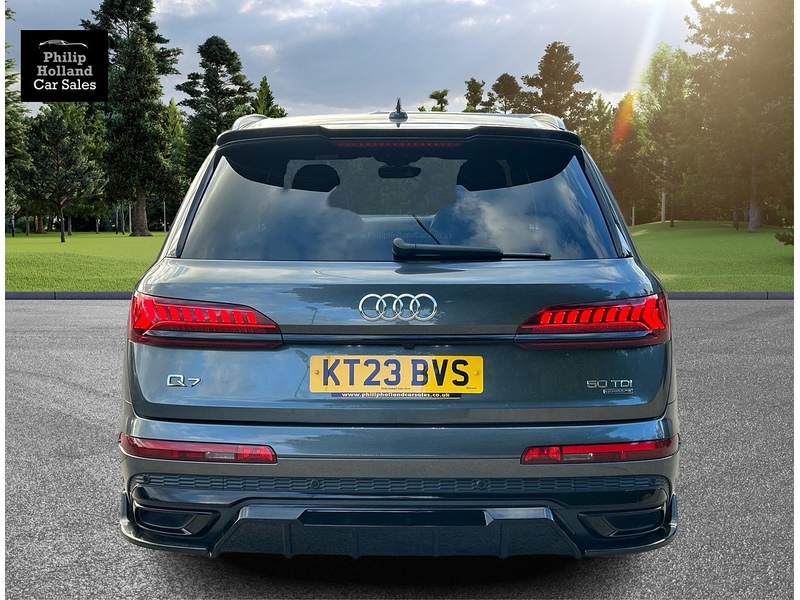 Audi Q7 TDI V6 Black Edition - U10110