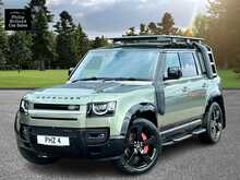 Land Rover Defender 110