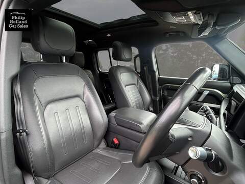 Land Rover Defender 110 D300 MHEV X-Dynamic HSE - U9228
