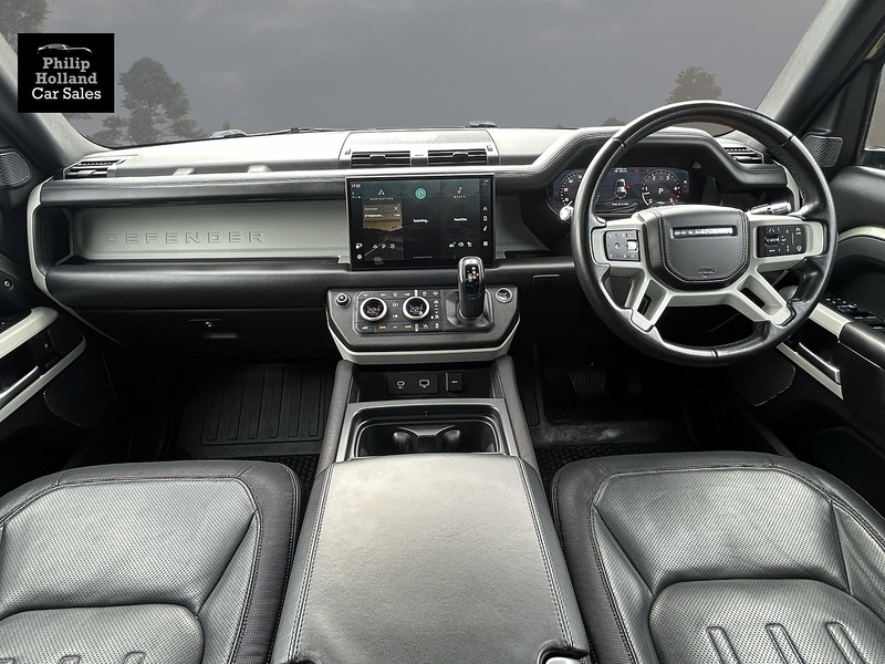 Land Rover Defender 110 D300 MHEV X-Dynamic HSE - U9228