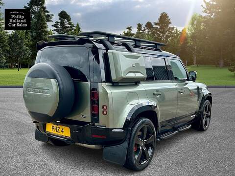 Land Rover Defender 110 D300 MHEV X-Dynamic HSE - U9228