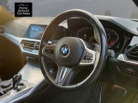 BMW 3 Series 320d MHT M Sport - U9355
