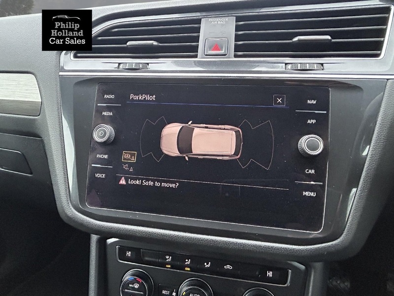 Volkswagen Tiguan Allspace TDI SE Nav - U9615