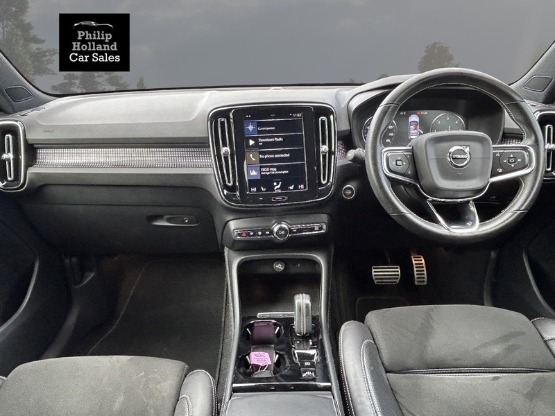 Volvo XC40 D3 R-Design Pro - U9628