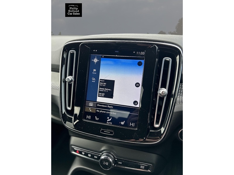 Volvo XC40 D3 R-Design Pro - U9628