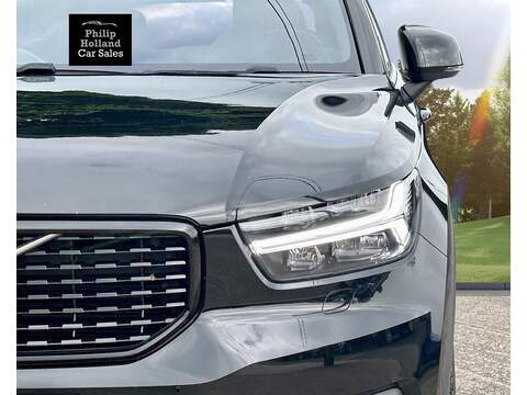 Volvo XC40 D3 R-Design Pro - U9628