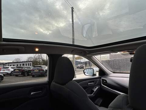 Nissan Qashqai DIG-T MHEV N-Connecta - U9723