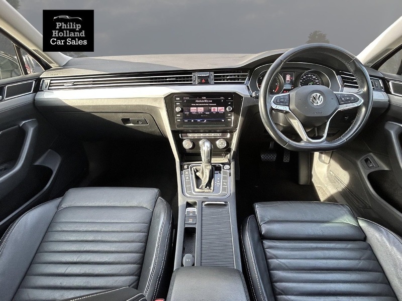 Volkswagen Passat TDI SEL - U9759