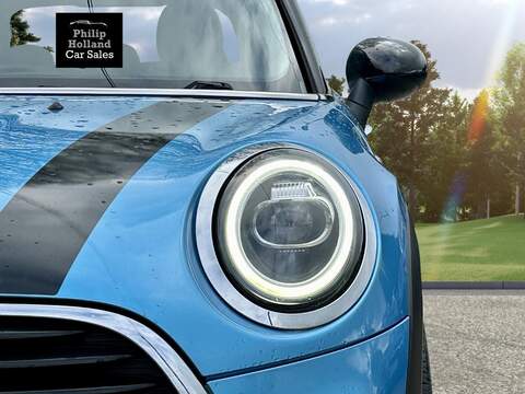 MINI Hatch One Classic - U9760