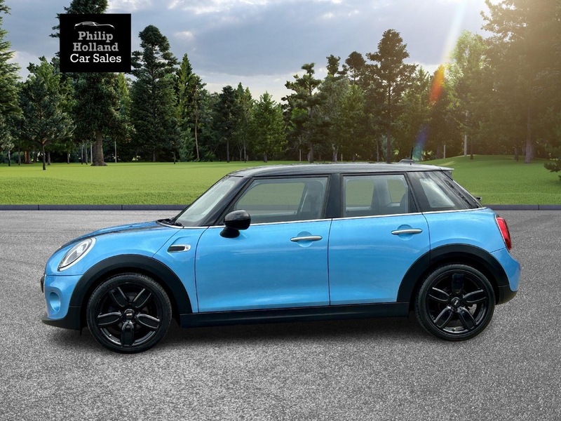 MINI Hatch One Classic - U9760