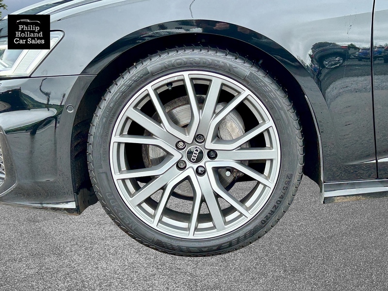 Audi A6 Saloon TDI Black Edition - U9768