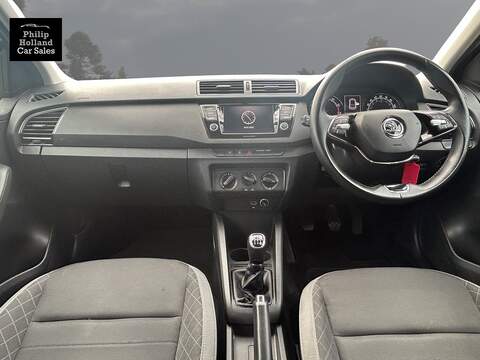 Skoda Fabia SE - U9776
