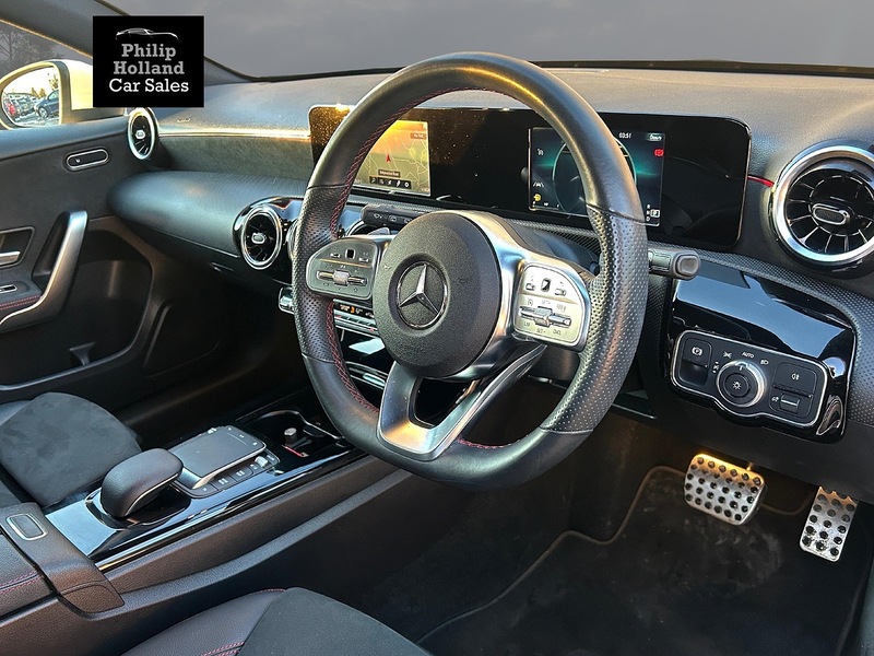 Mercedes-Benz A Class A180d AMG Line - U9802