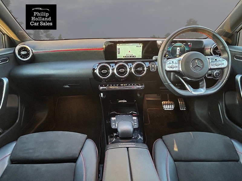 Mercedes-Benz A Class A180d AMG Line - U9802