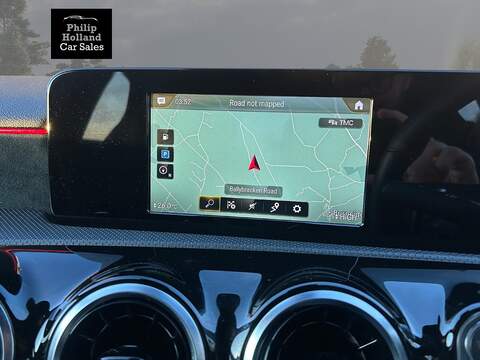 Mercedes-Benz A Class A180d AMG Line - U9802