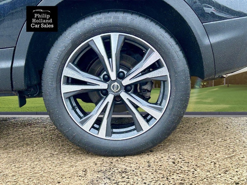 Nissan Qashqai dCi N-Connecta - U9808