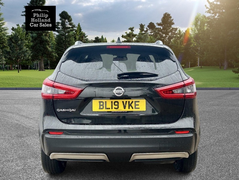 Nissan Qashqai dCi N-Connecta - U9808