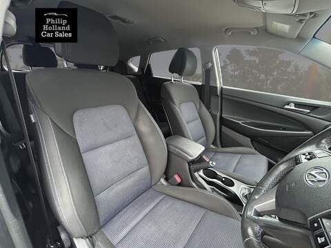 Hyundai TUCSON CRDi Blue Drive SE - U9810