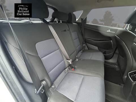 Hyundai TUCSON CRDi Blue Drive SE - U9810
