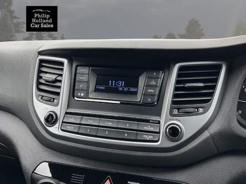 Hyundai TUCSON CRDi Blue Drive SE - U9810