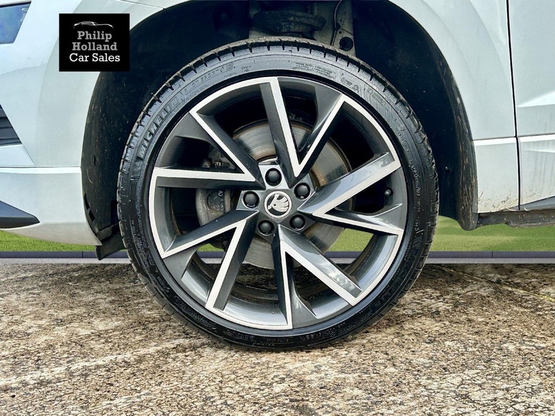 Skoda Karoq TDI SportLine - U9813