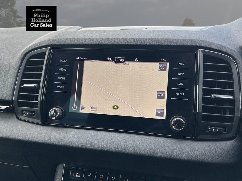 Skoda Karoq TDI SportLine - U9813