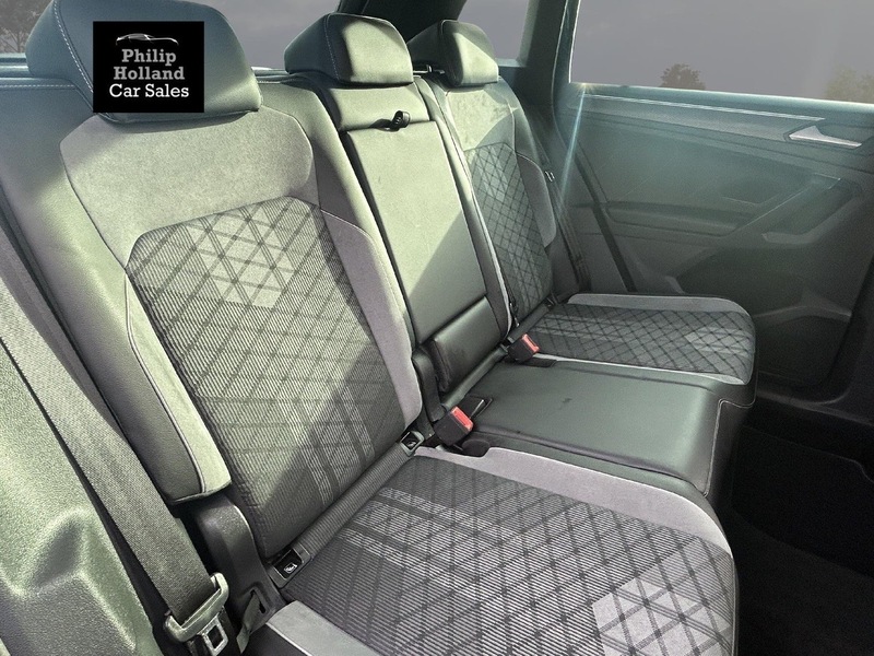 Volkswagen Tiguan TDI R-Line - U9820