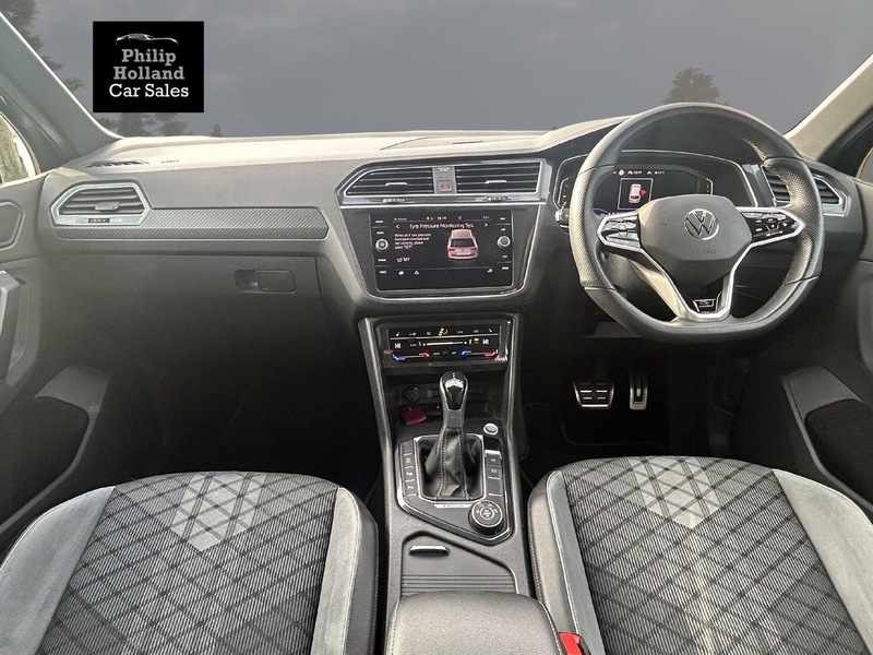 Volkswagen Tiguan TDI R-Line - U9820