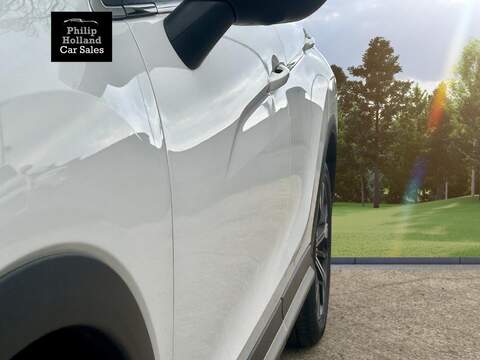 Mitsubishi Eclipse Cross T Exceed - U9821