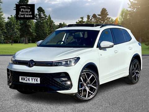 Volkswagen Tiguan 1.5 Turbo D ecoTEC SRi Nav Premium SUV 5dr Diesel Manual Euro 6 (s/s) (110 ps)